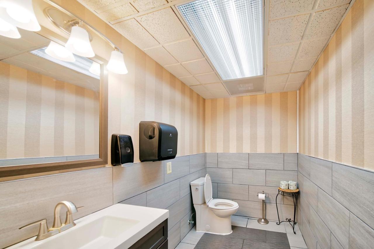 Rodeway Mini-hôtel 3*